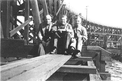 Derwenthaugh Staiths workers